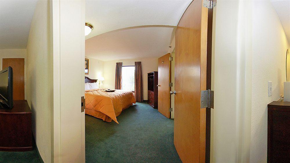 Comfort Inn Chester - Richmond South Dış mekan fotoğraf