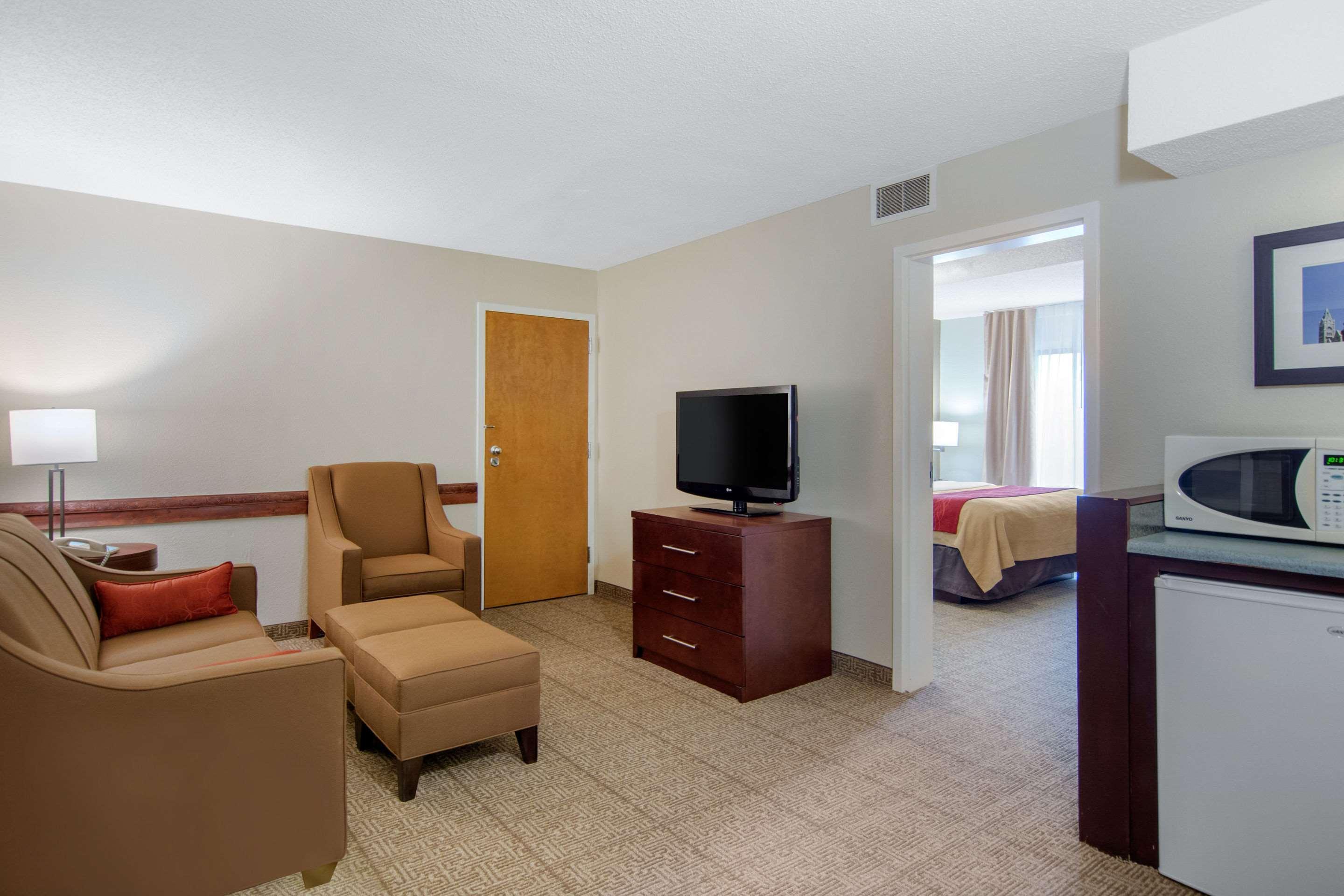 Comfort Inn Chester - Richmond South Dış mekan fotoğraf