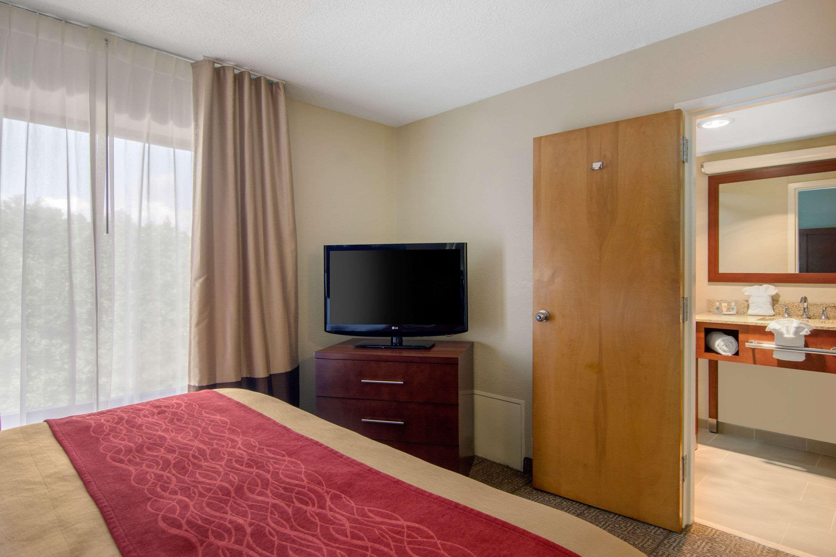 Comfort Inn Chester - Richmond South Dış mekan fotoğraf