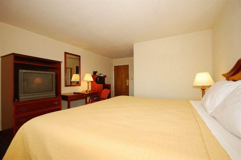 Comfort Inn Chester - Richmond South Dış mekan fotoğraf